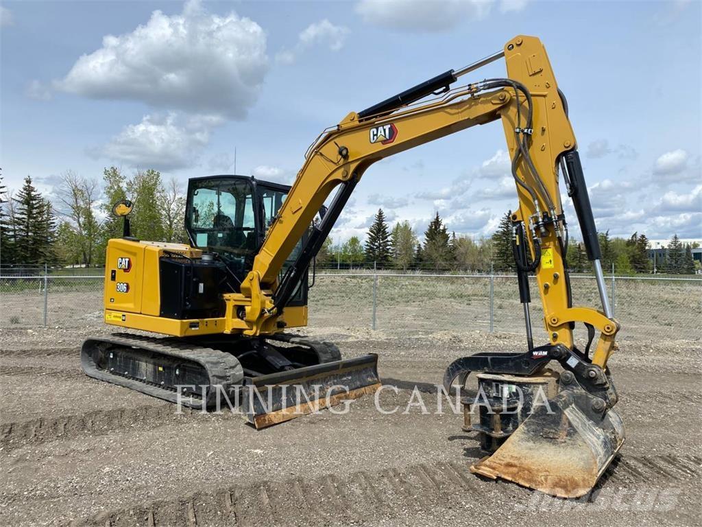 CAT 306-07 حفارات زحافة