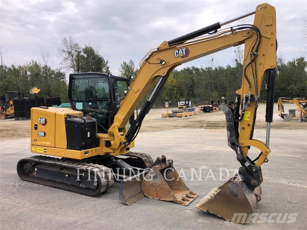 CAT 306-07 حفارات زحافة