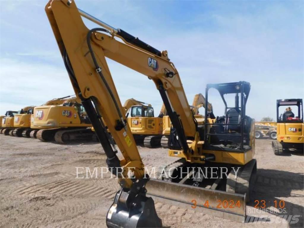 CAT 306-07 OR حفارات زحافة