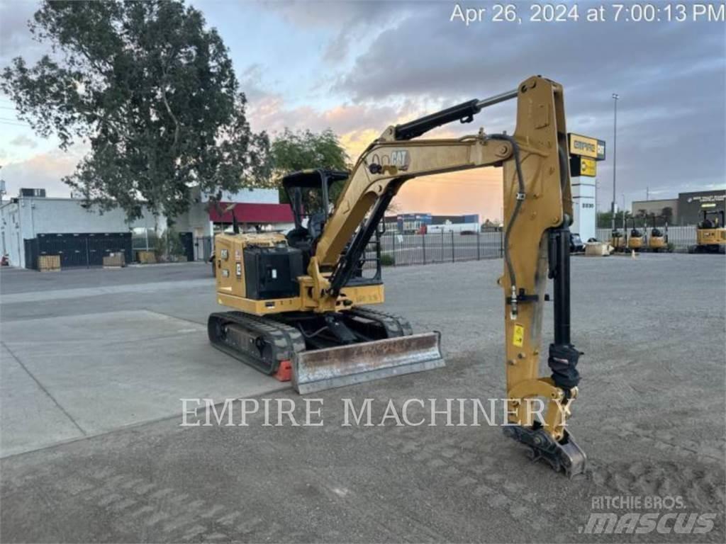 CAT 306-07 OR حفارات زحافة