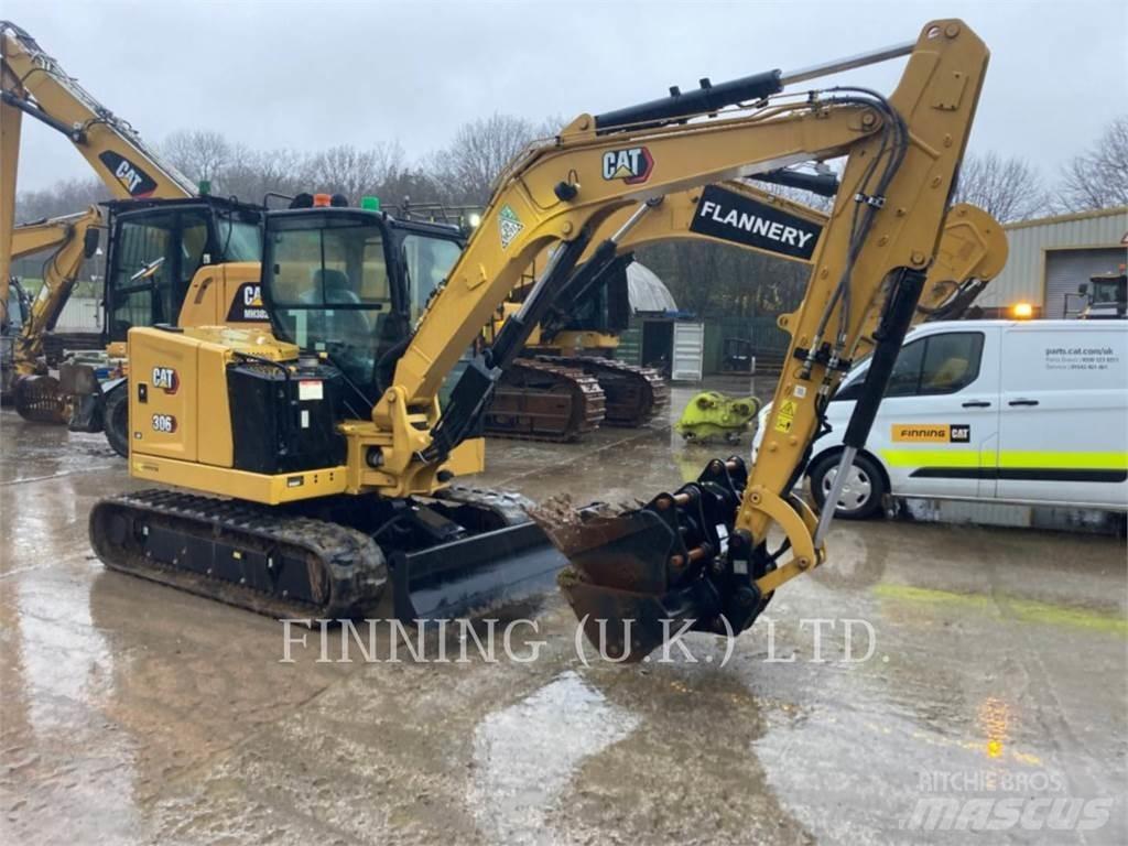 CAT 306 07A حفارات زحافة