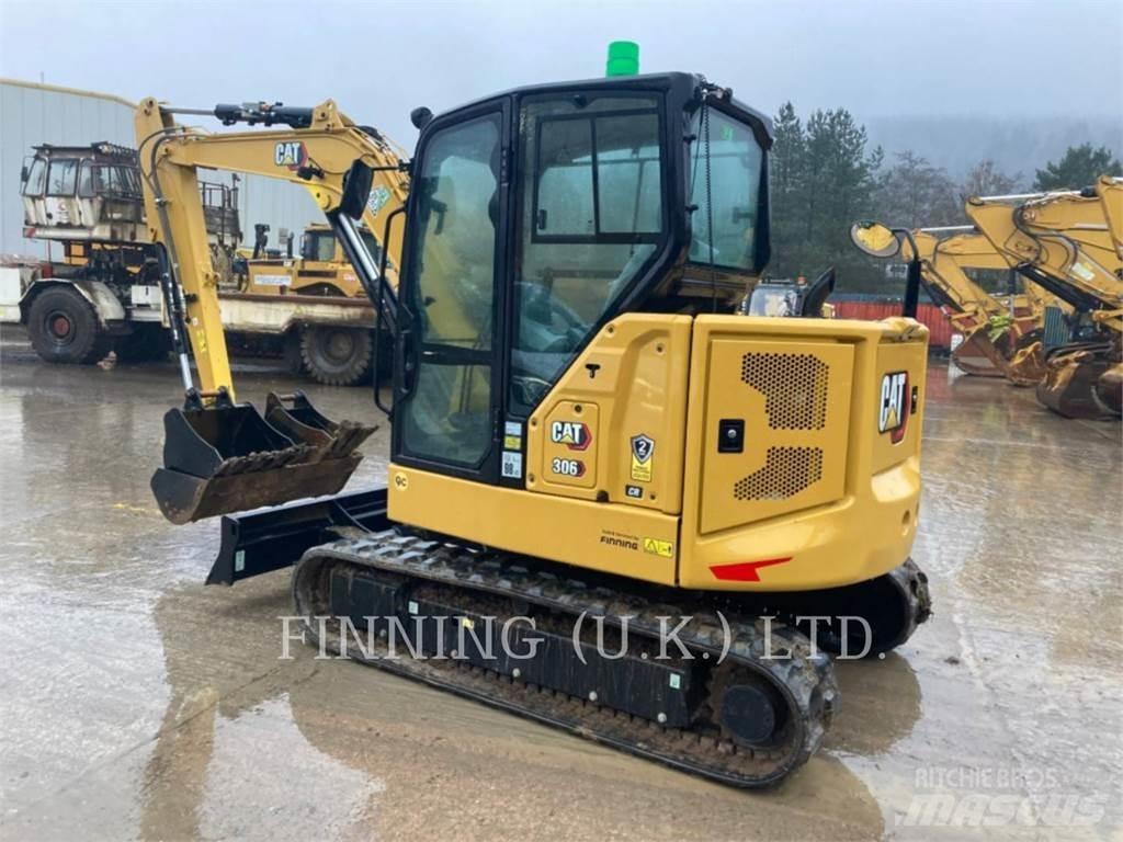 CAT 306 07A حفارات زحافة