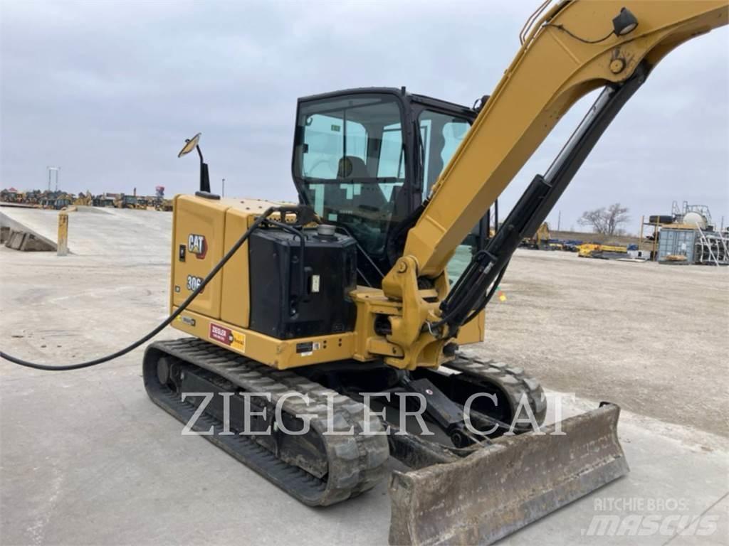 CAT 306-07CR حفارات زحافة