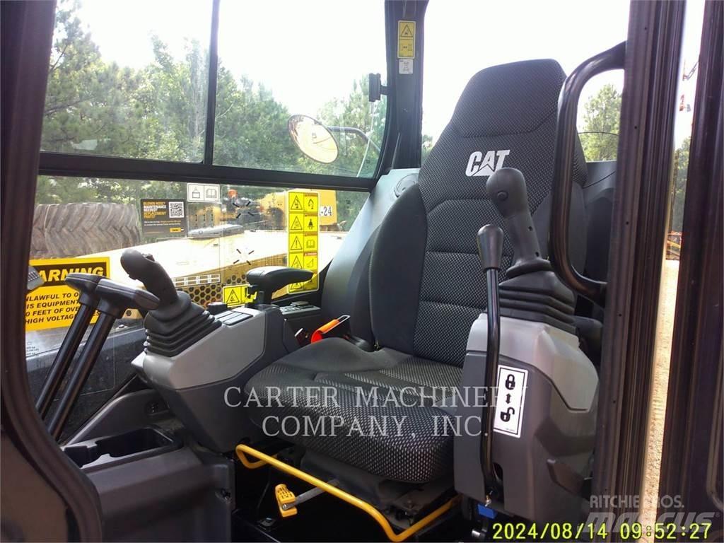 CAT 306-07CR حفارات زحافة