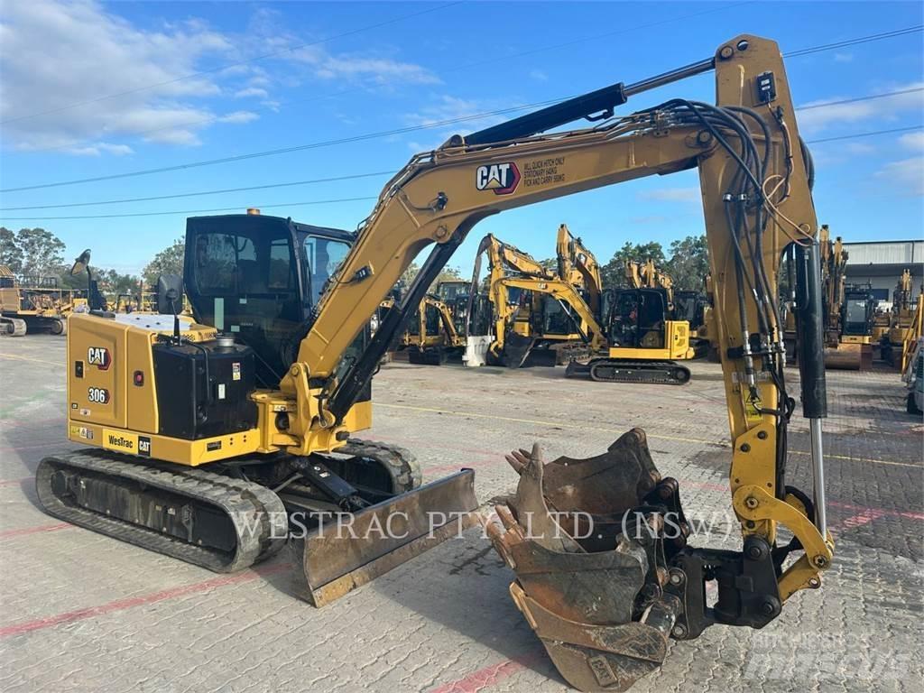 CAT 306-07CR حفارات زحافة
