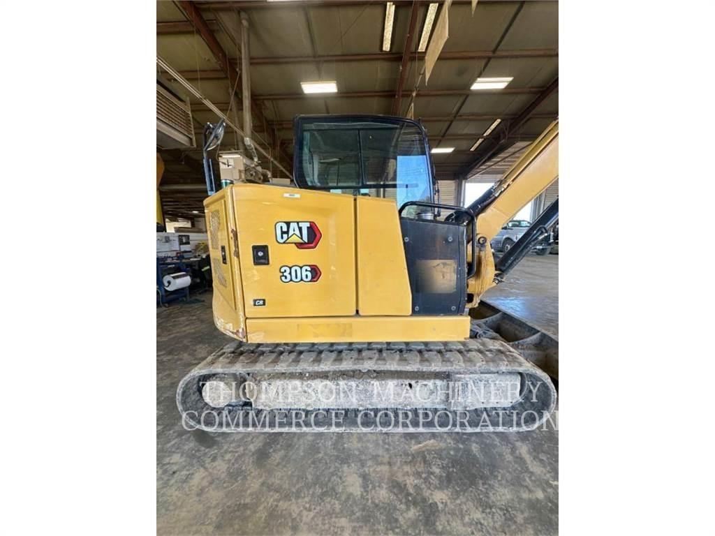 CAT 306-07CR حفارات زحافة