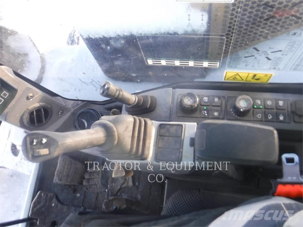 CAT 306-07CR حفارات زحافة