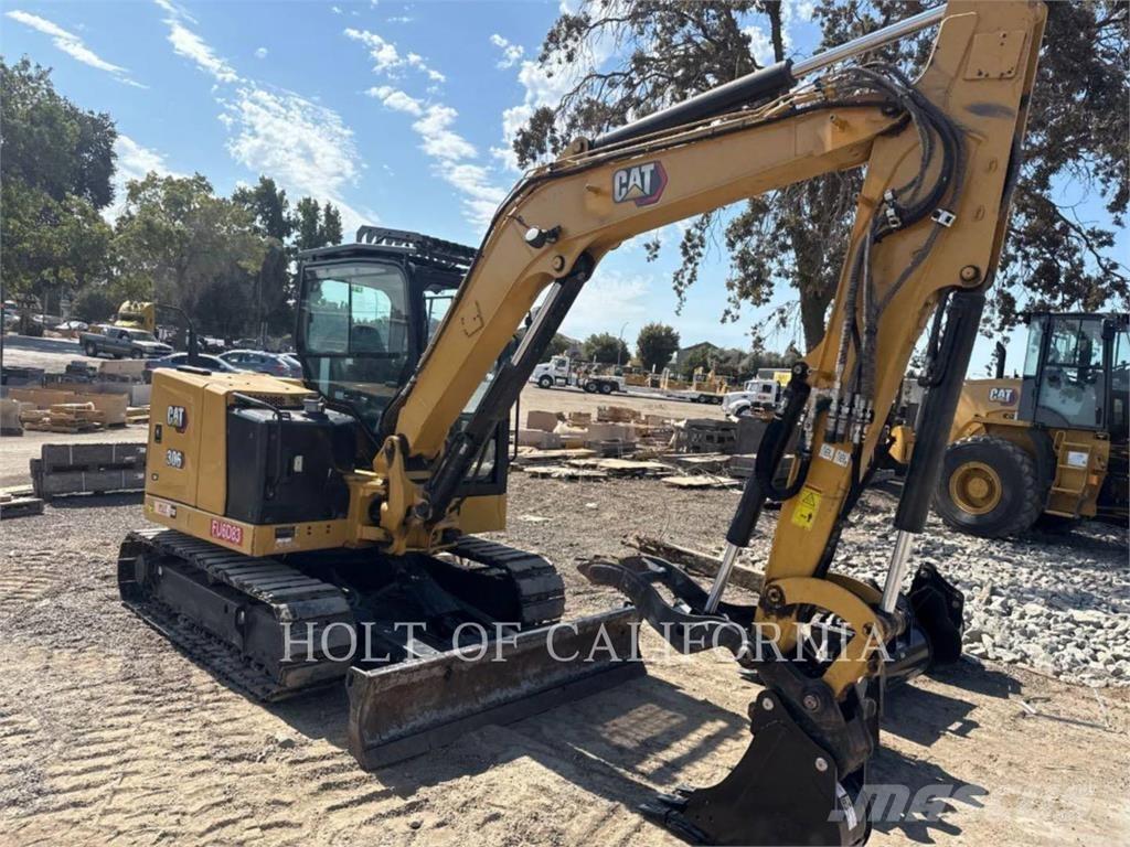 CAT 306-07CR حفارات زحافة
