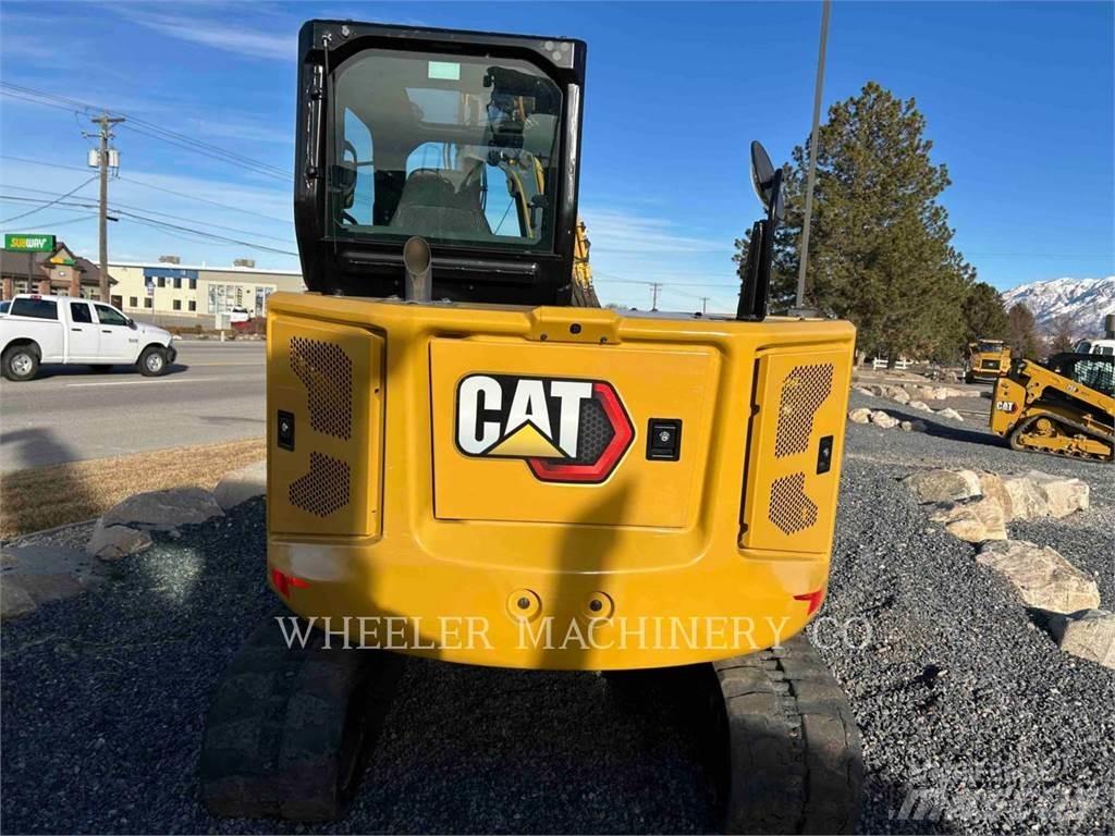 CAT 306 C3 TAQ حفارات زحافة