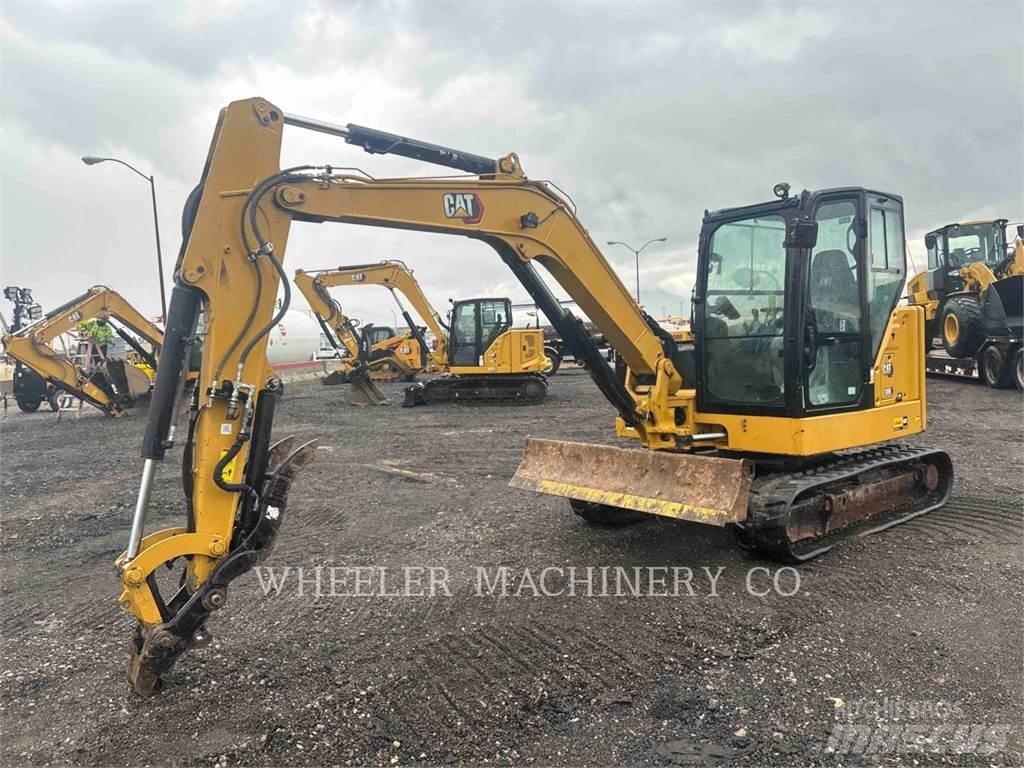 CAT 306 C3 TH حفارات زحافة