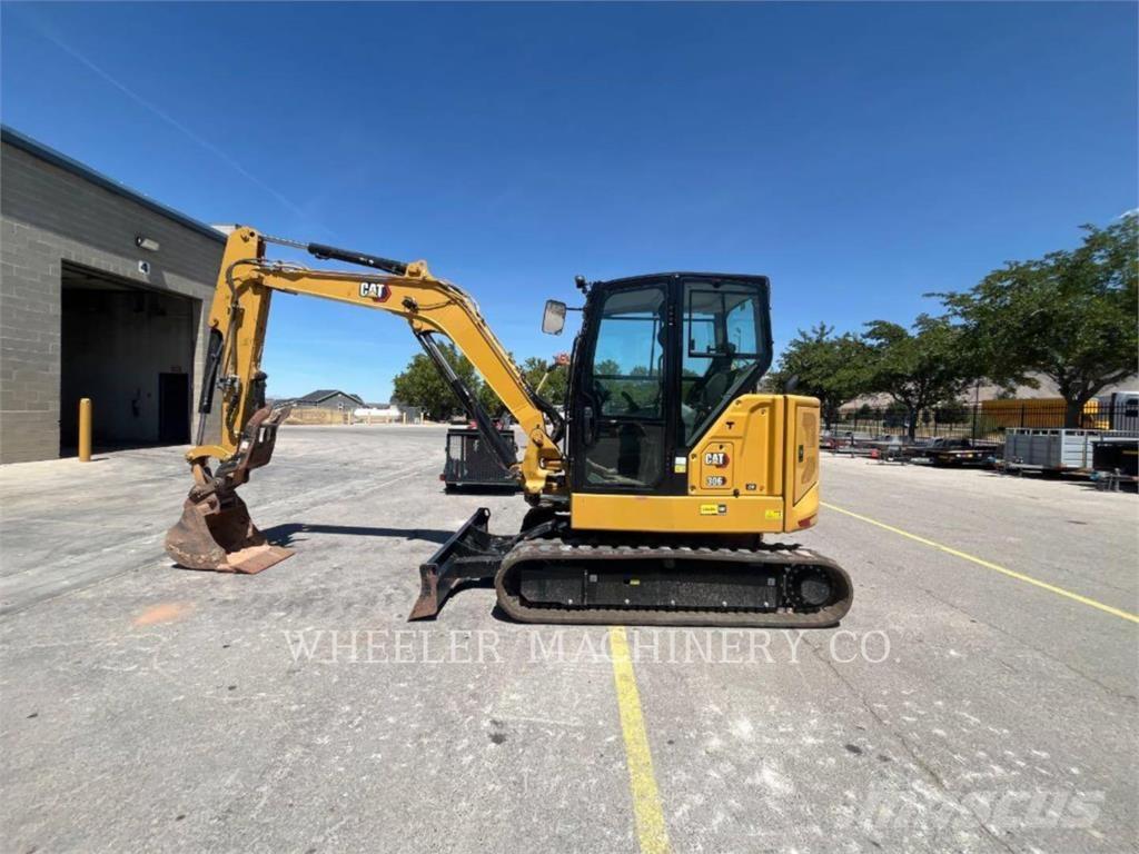 CAT 306 C3 TH حفارات زحافة