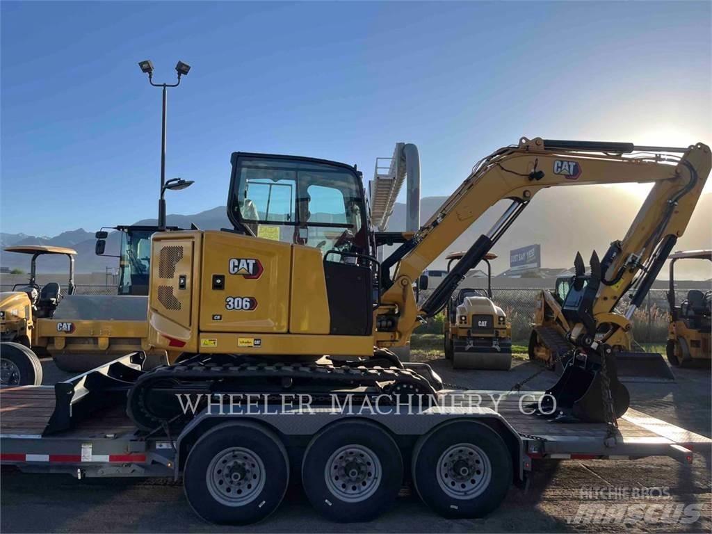 CAT 306 C3 THQ حفارات زحافة
