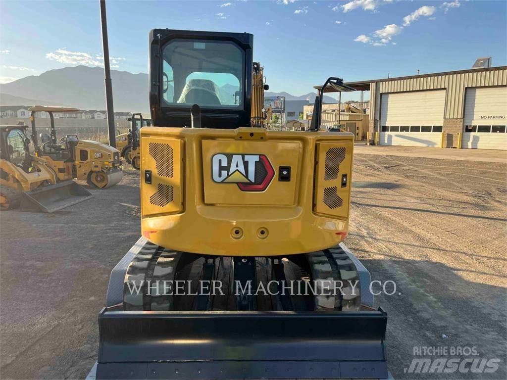 CAT 306 C3 THQ حفارات زحافة