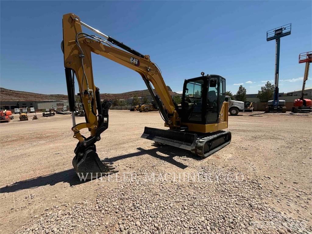 CAT 306 C3 THQ حفارات زحافة