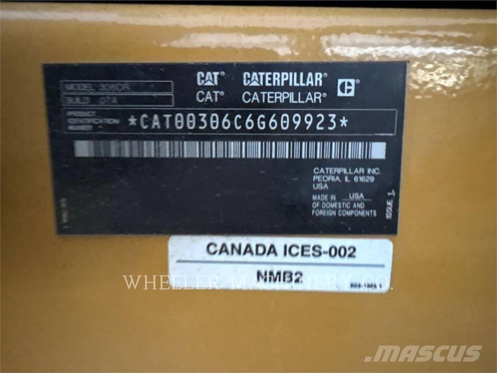 CAT 306 C3 THQ حفارات زحافة