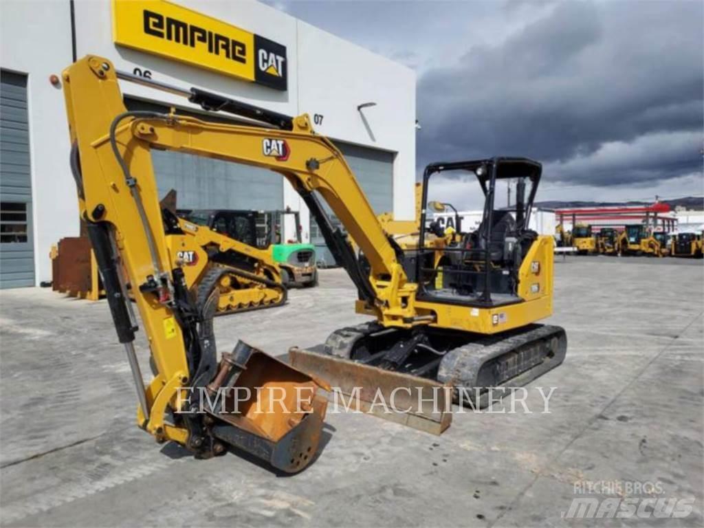 CAT 306 CR حفارات زحافة