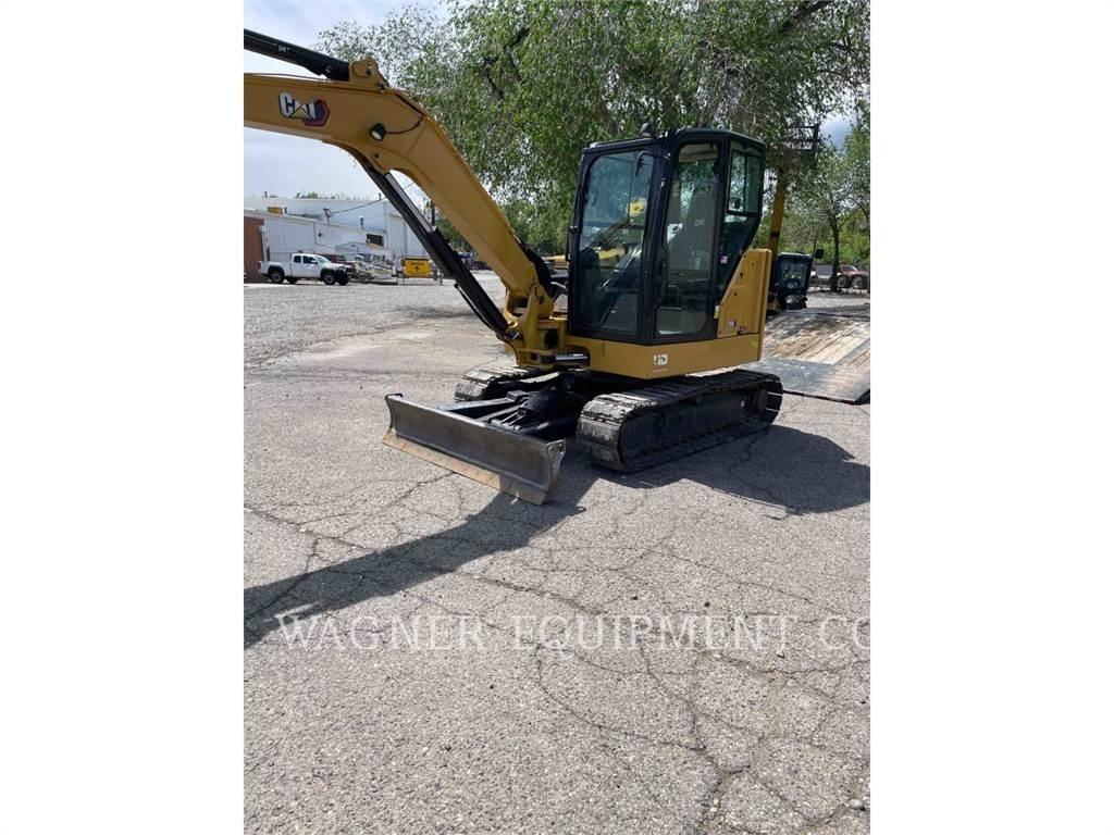 CAT 306 CR حفارات زحافة