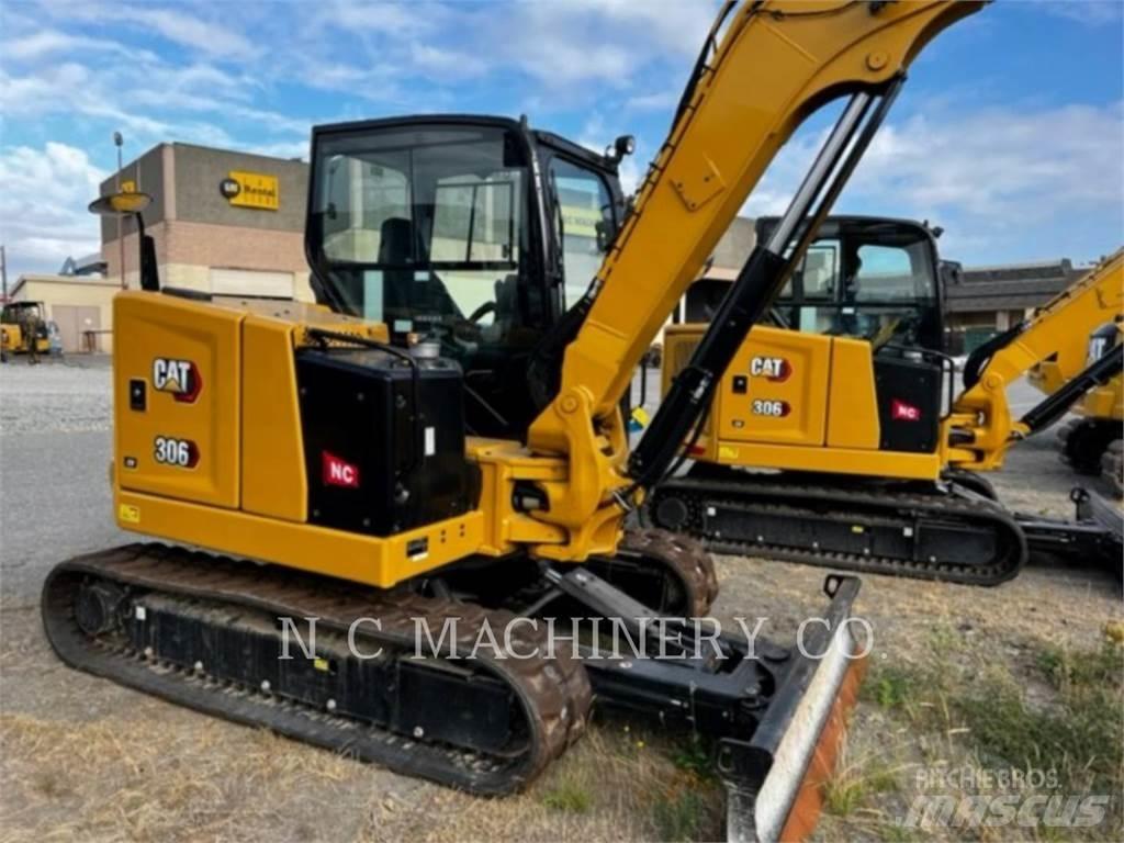 CAT 306 CRCB حفارات زحافة