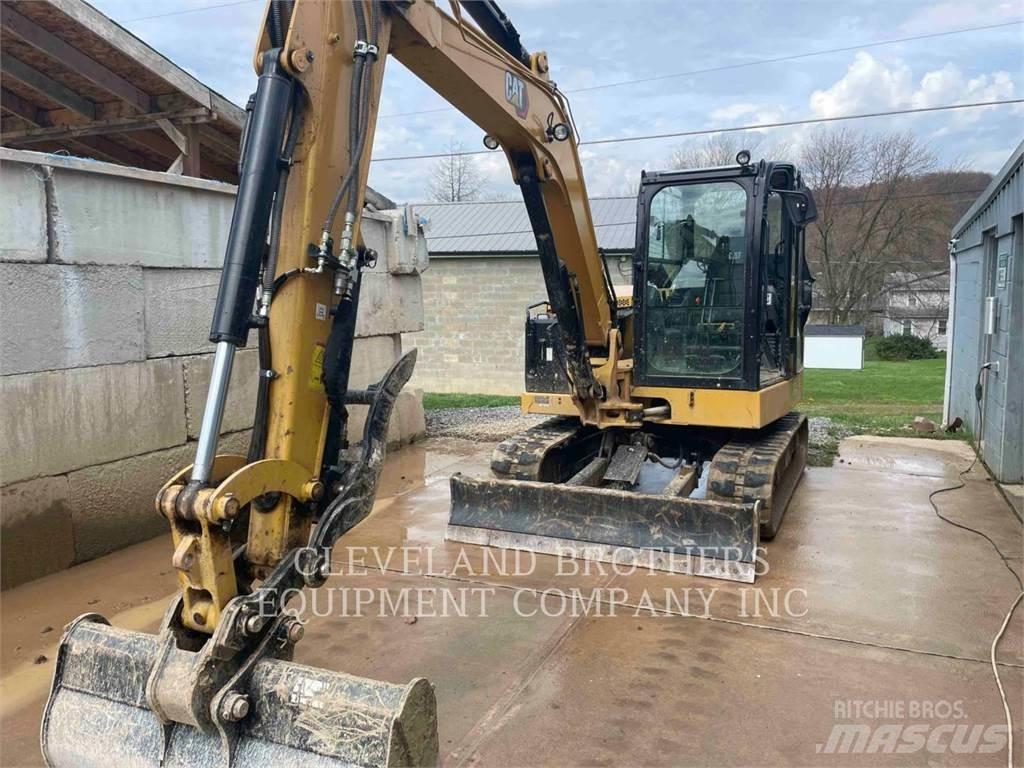 CAT 306 T حفارات زحافة