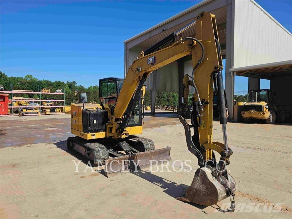 CAT 30607CR حفارات زحافة