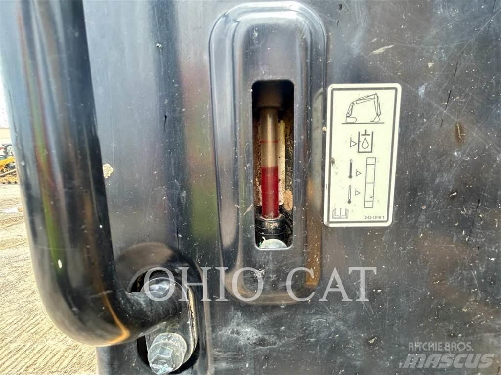 CAT 30607CR حفارات صغيرة أقل من 7 طن (حفارات صغيرة)
