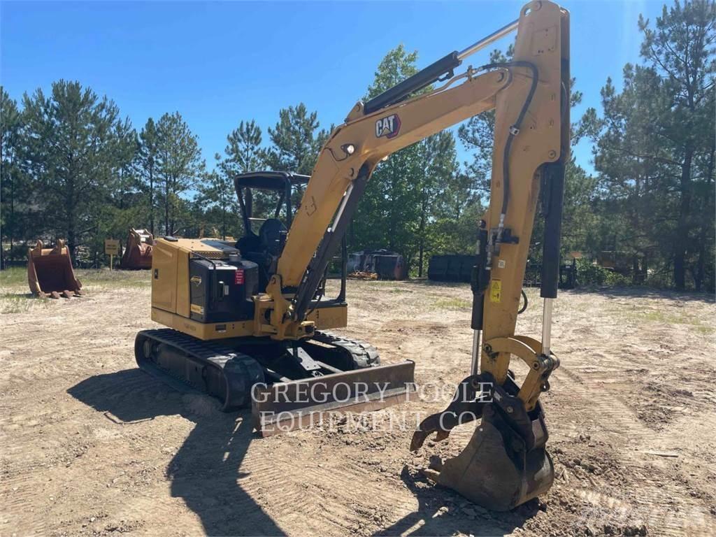 CAT 30607CR حفارات زحافة