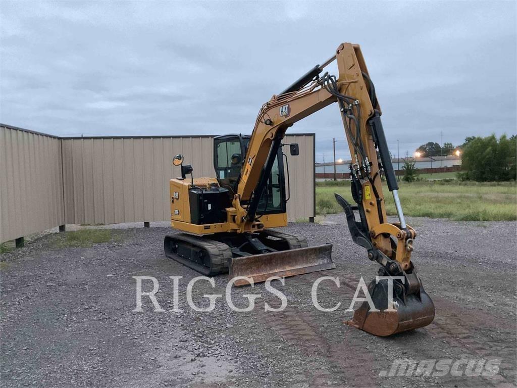CAT 30607CR حفارات زحافة