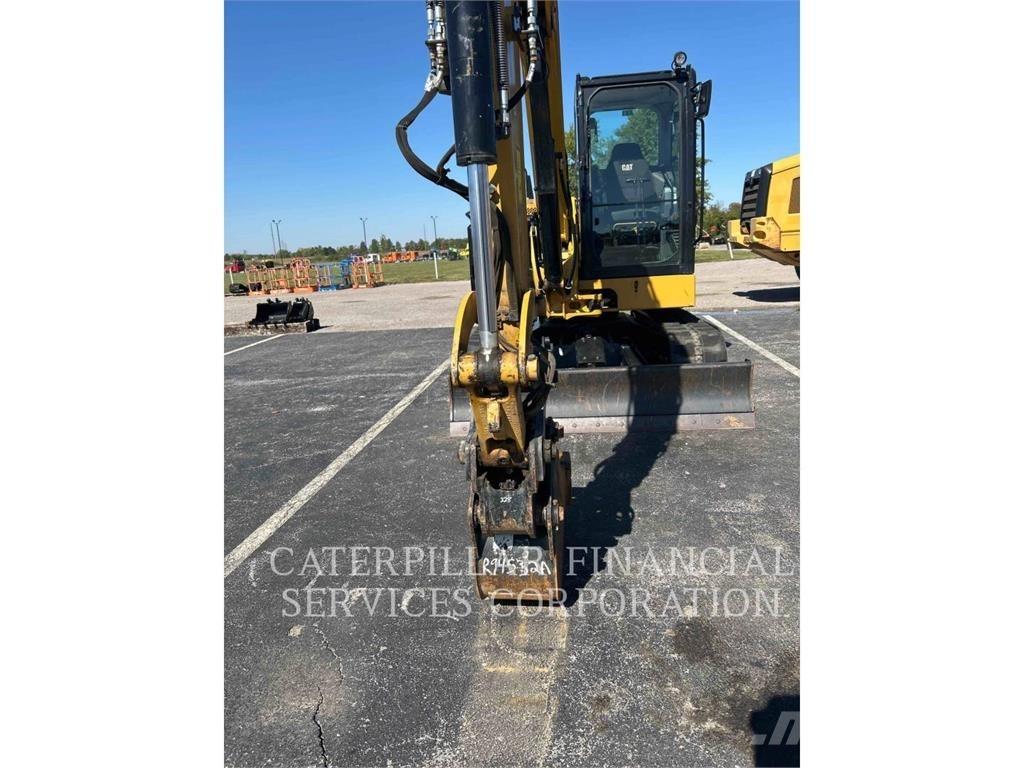 CAT 30607CR حفارات زحافة