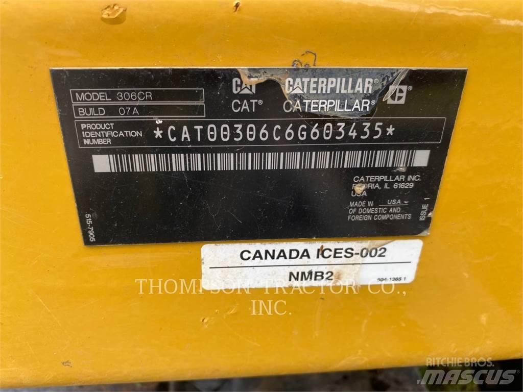 CAT 306CR حفارات زحافة