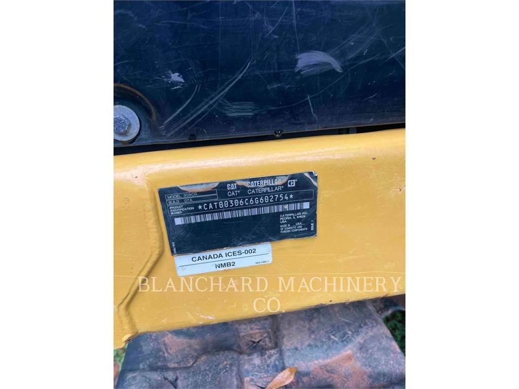 CAT 306CR حفارات زحافة