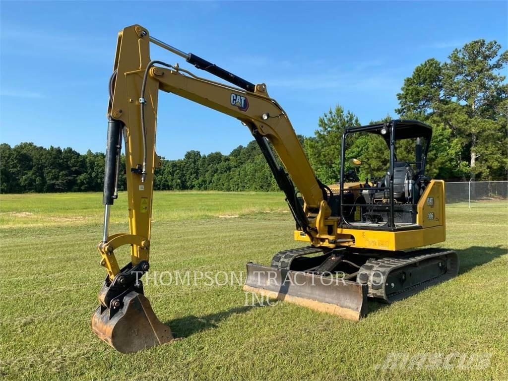 CAT 306CR حفارات زحافة
