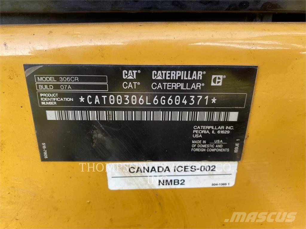 CAT 306CR حفارات زحافة