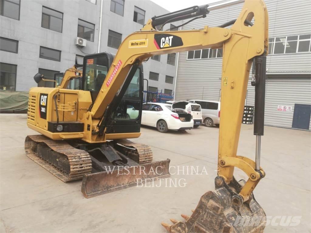 CAT 306E2 حفارات زحافة