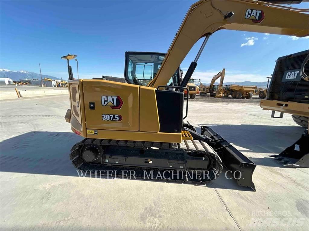 CAT 307.5 حفارات زحافة