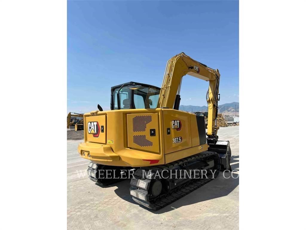 CAT 307.5 حفارات زحافة