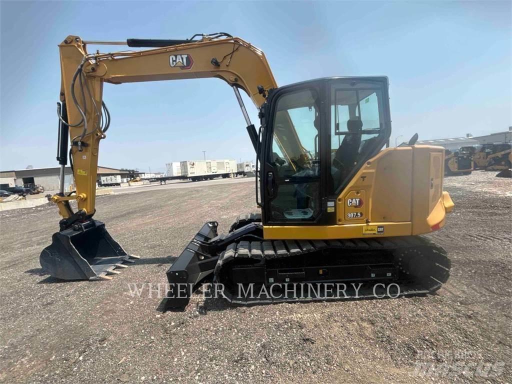 CAT 307.5 حفارات زحافة