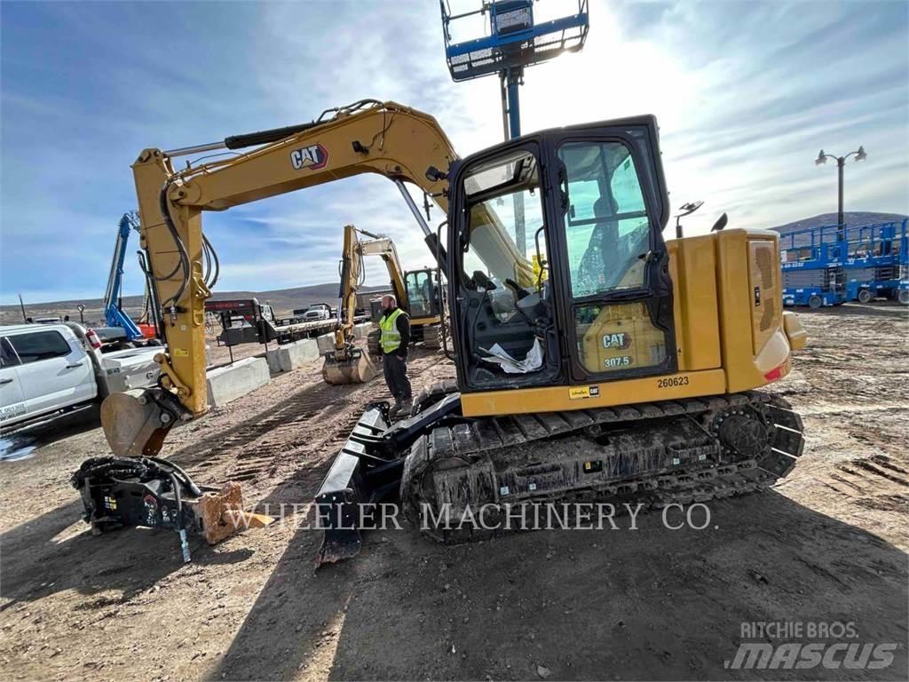 CAT 307.5 حفارات زحافة