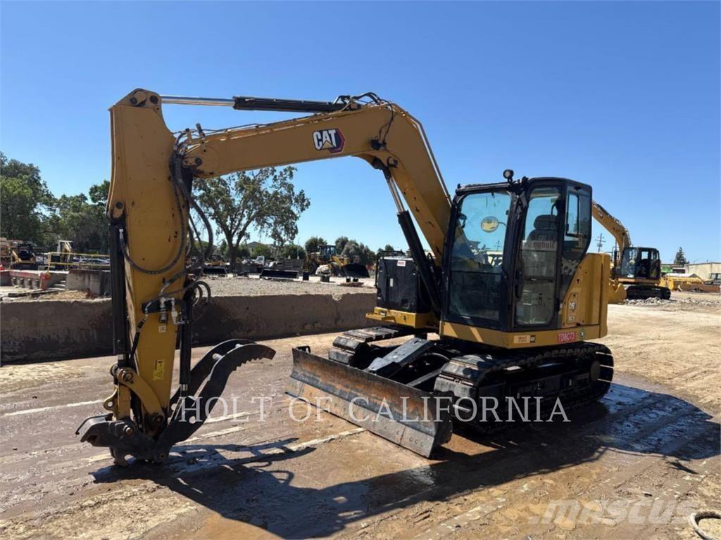 CAT 307.5 حفارات زحافة