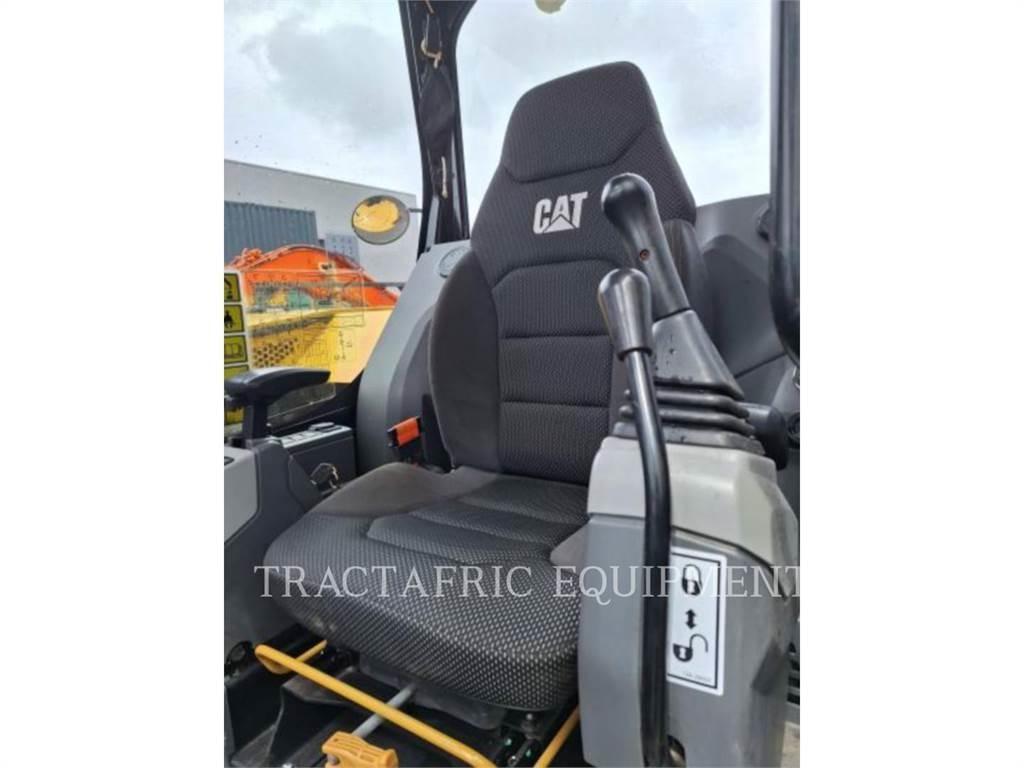 CAT 307.5-07 حفارات زحافة