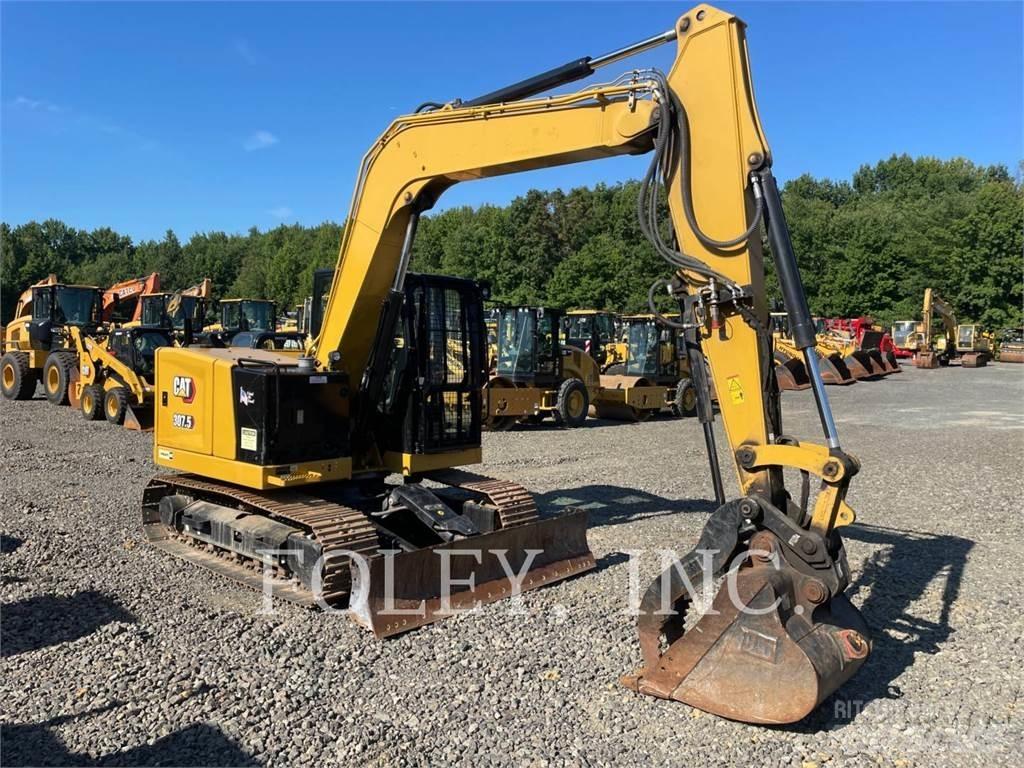 CAT 307.5-07 حفارات زحافة