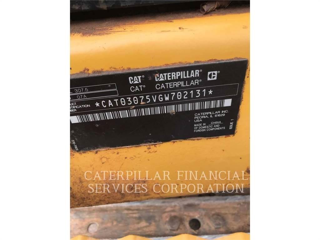 CAT 307.5-07 حفارات زحافة