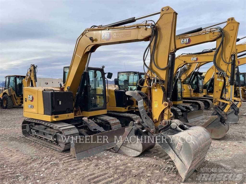 CAT 307.5 TH حفارات زحافة