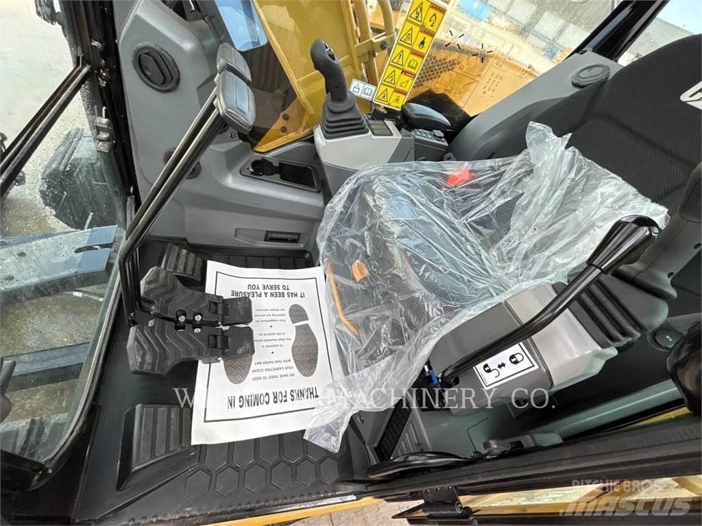 CAT 307.5 TH حفارات زحافة