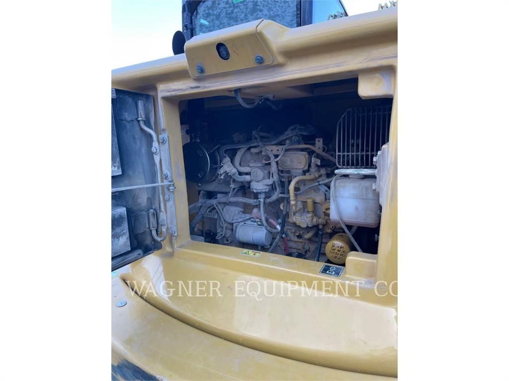 CAT 307.5 THB حفارات زحافة