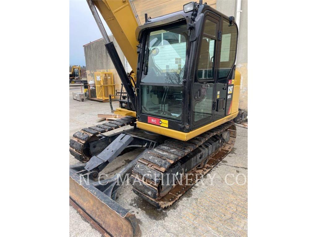 CAT 307E2 حفارات زحافة