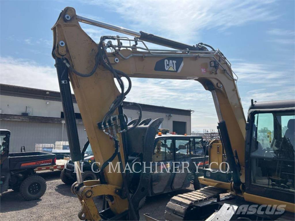 CAT 307E2 حفارات زحافة