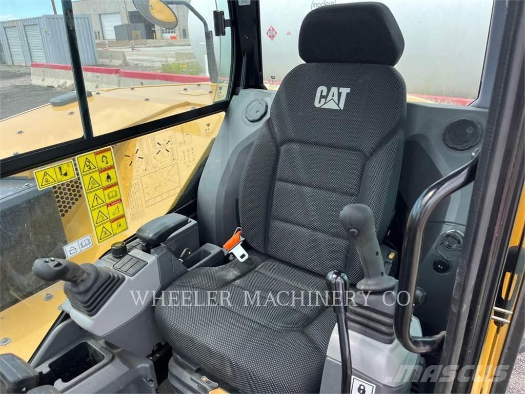 CAT 308 حفارات زحافة