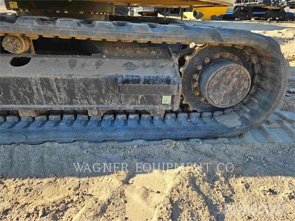 CAT 308 حفارات زحافة