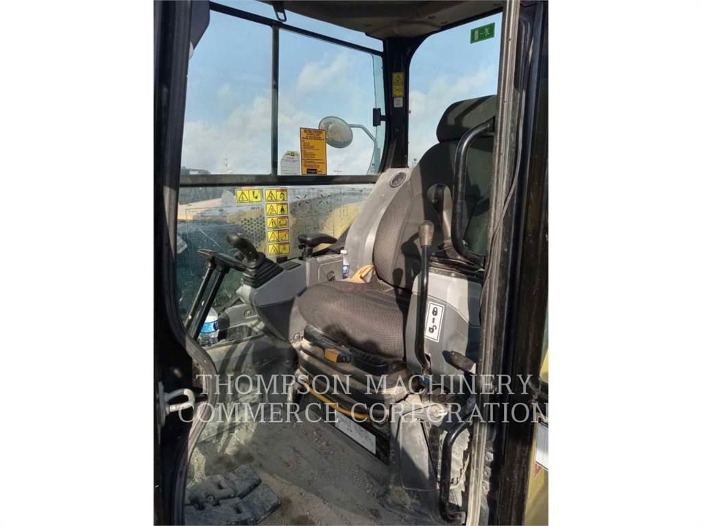 CAT 308 حفارات زحافة
