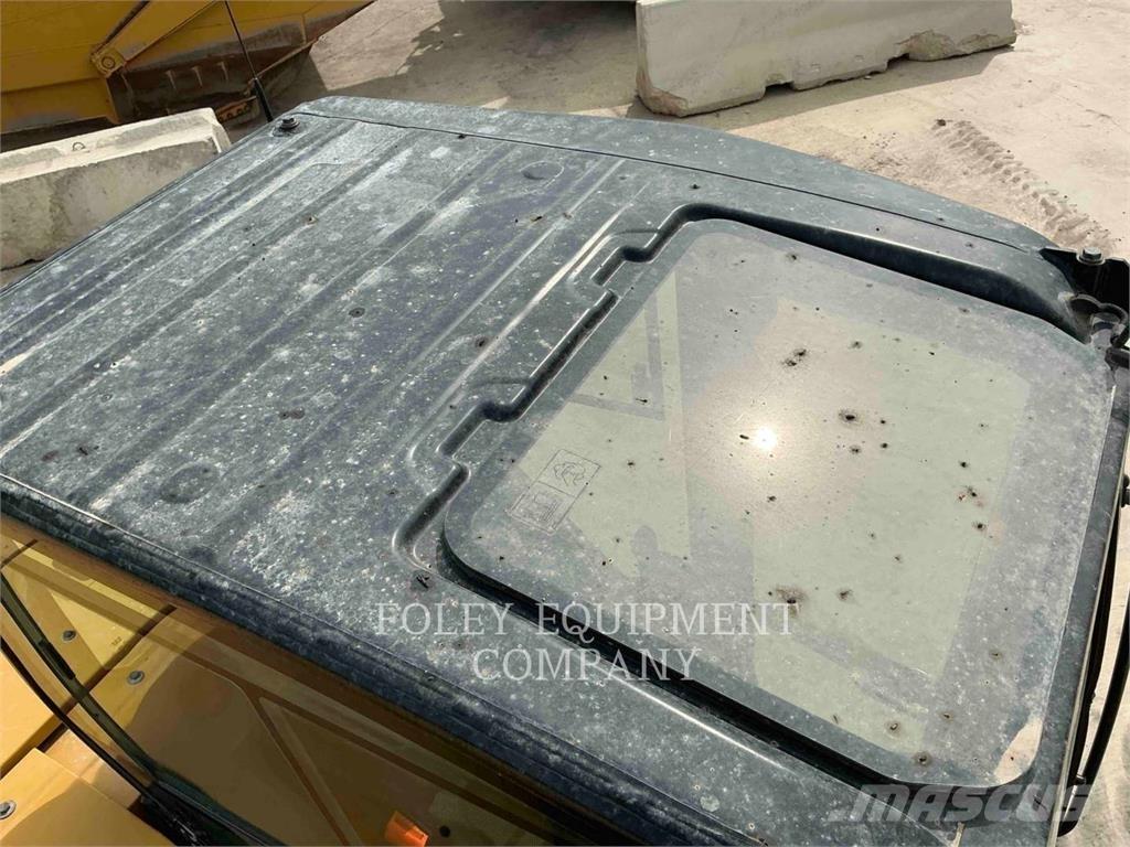 CAT 308-07CRSB حفارات زحافة